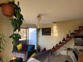 Habitación con baño privado a 2 cuadras de Playa Brava